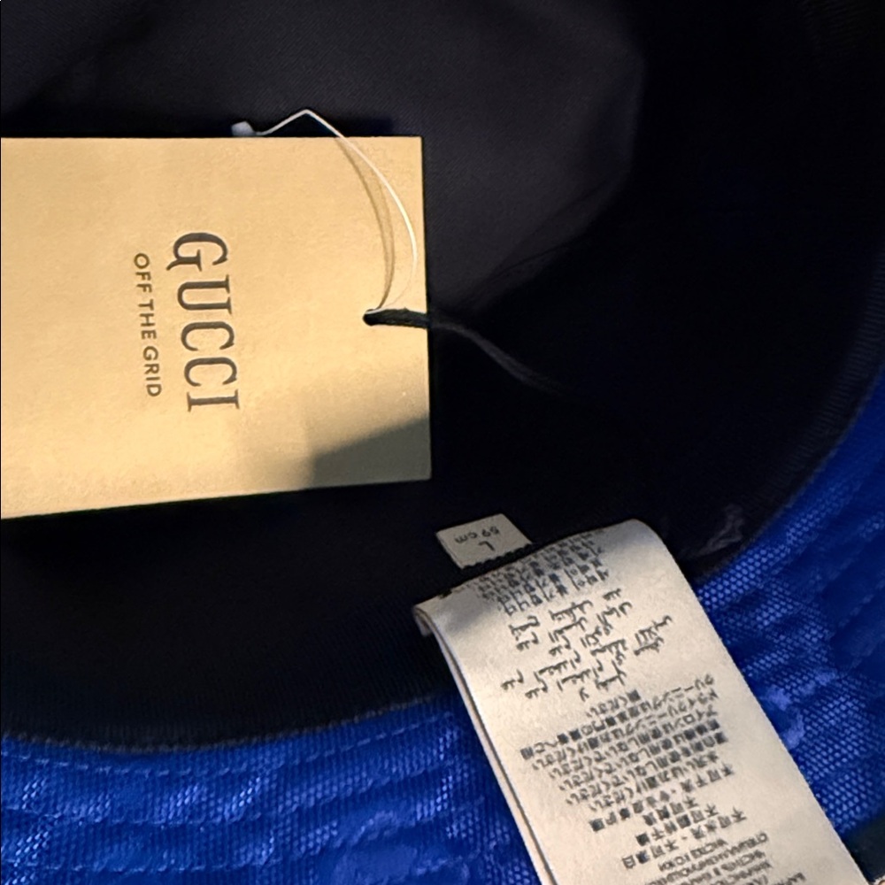 Gucci Royal Blue Bucket Hat with Black Patch - Picture 12 of 16